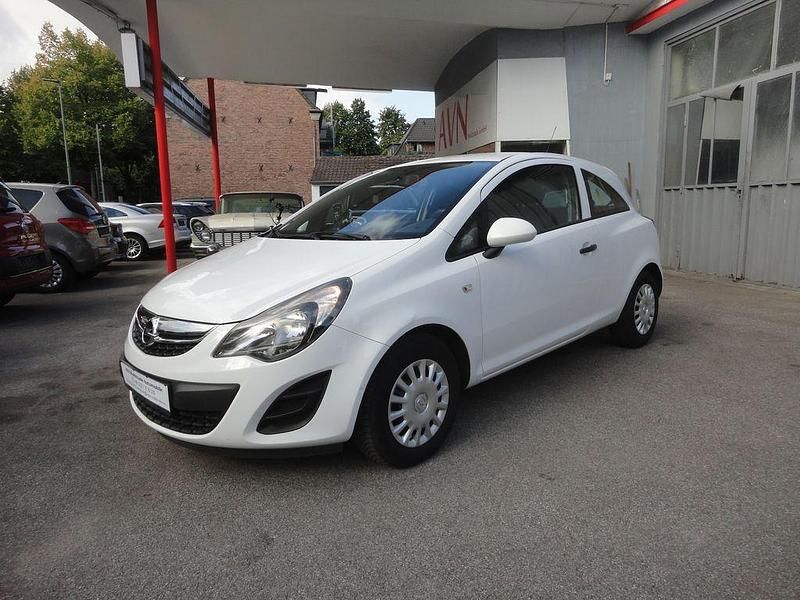 Weiß Gebraucht 2014 Opel Corsa Selection Limousine | 3.790 € (Fairer Preis) - Bild 1/4