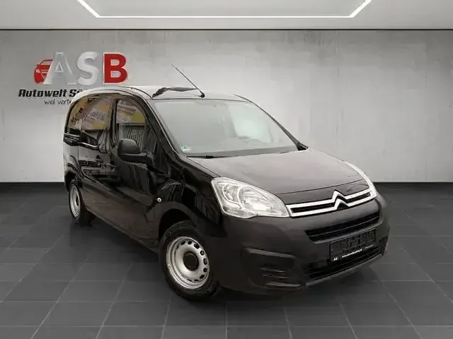 Gebraucht Citroën Berlingo Profi 75 PS (55 kW) 2017 Schwarz Van / Kleinbus