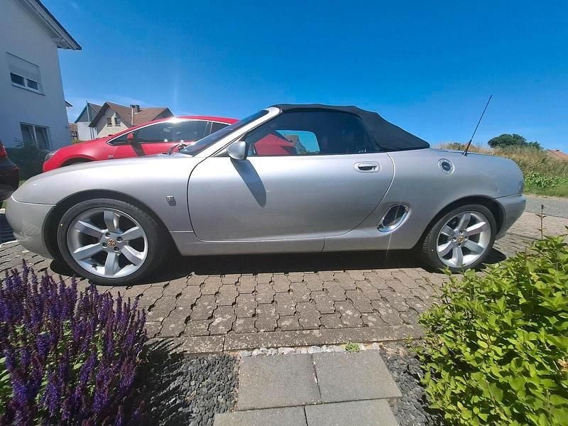 Gebraucht MG F 120 PS (88 kW) 2000 Silber Cabrio