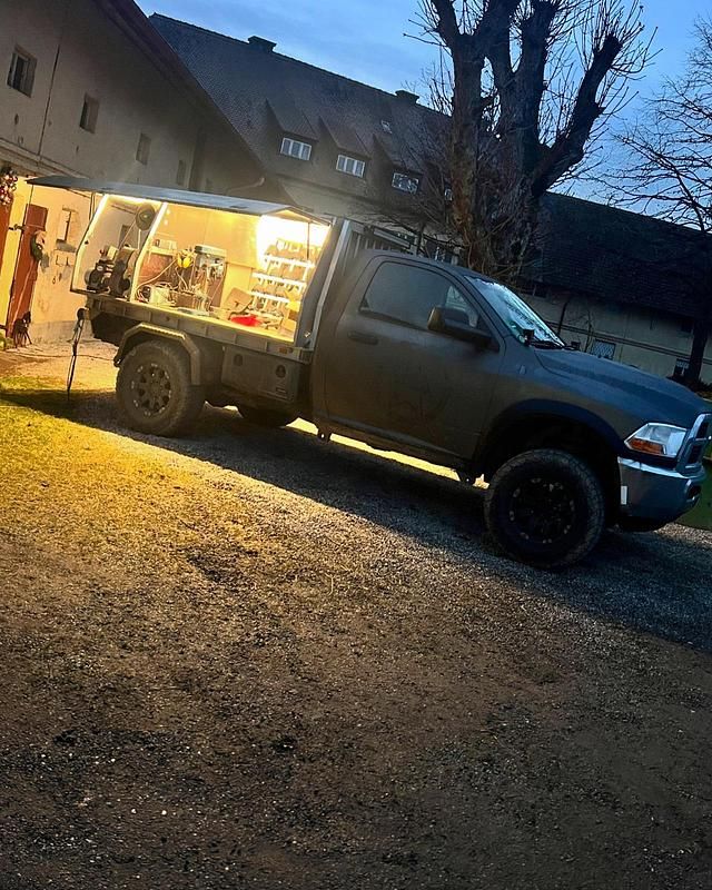 Gebraucht Dodge Ram 386 PS (283 kW) 2011 Weiß