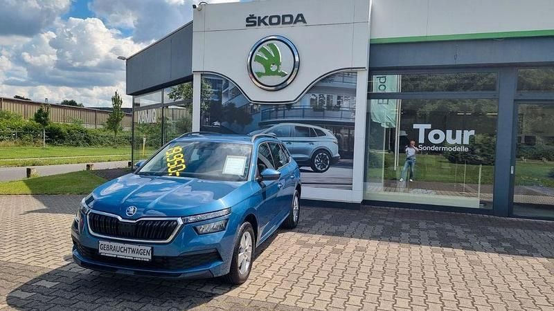 Blau Gebraucht 2021 Skoda Kamiq Active SUV | 19.950 € (Fairer Preis) - Bild 1/4