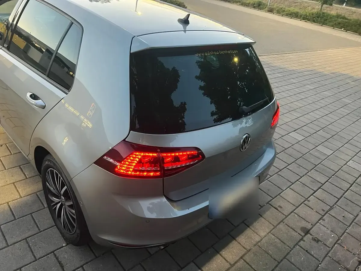 Gebraucht VW Golf VII 150 PS (110 kW) 2016 Silber Limousine