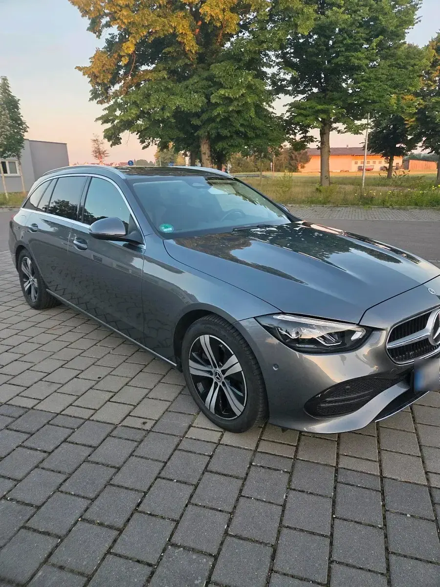 Gebraucht Mercedes C220 199 PS (146 kW) 2021 Grau Kombi