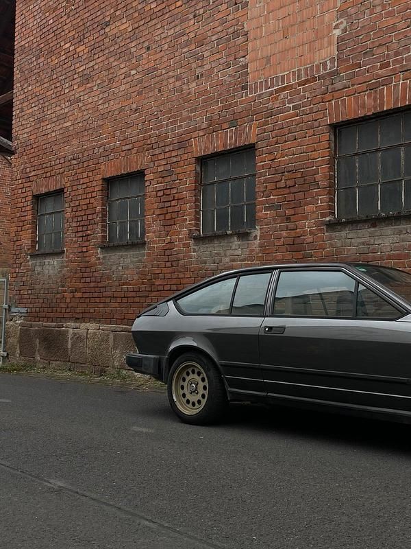 Gebraucht Alfa Romeo Alfetta 128 PS (94 kW) 1983 Grau Coupé