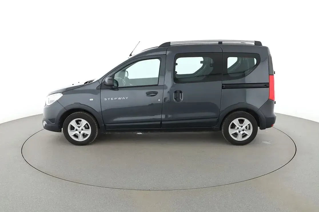 Gebraucht Dacia Dokker Stepway 131 PS (96 kW) 2021 Grau Van / Kleinbus