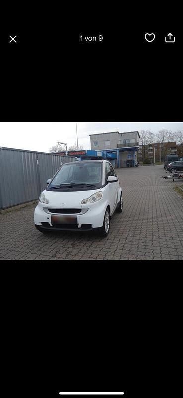Gebraucht Smart ForTwo Coupé 61 PS (44 kW) 2011 Weiß Coupé