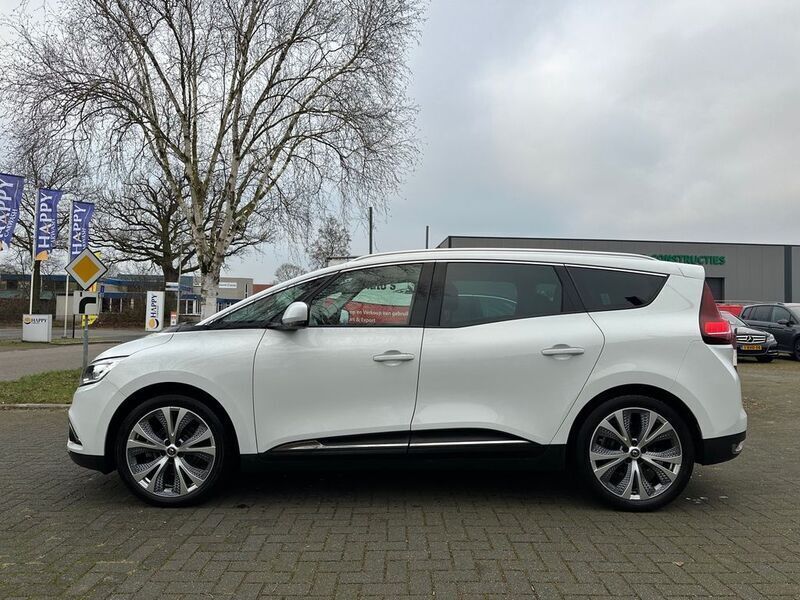 Weiß Gebraucht 2020 Renault Grand Scénic IV Intens Van / Kleinbus | 10.709 € (Fairer Preis) - Bild 1/4