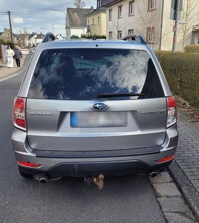 Gebraucht Subaru Forester 150 PS (110 kW) 2009 Grau SUV