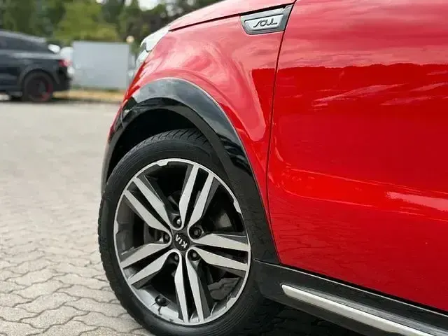 Gebraucht Kia Soul DREAM-TEAM Edition 136 PS (100 kW) 2017 Rot SUV