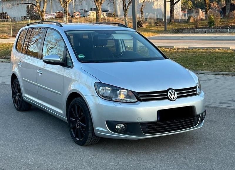 Gebraucht VW Touran 140 PS (102 kW) 2015 Silber Van / Kleinbus