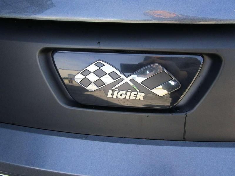 Neu Ligier Myli 2026 Graphit grau Kleinwagen