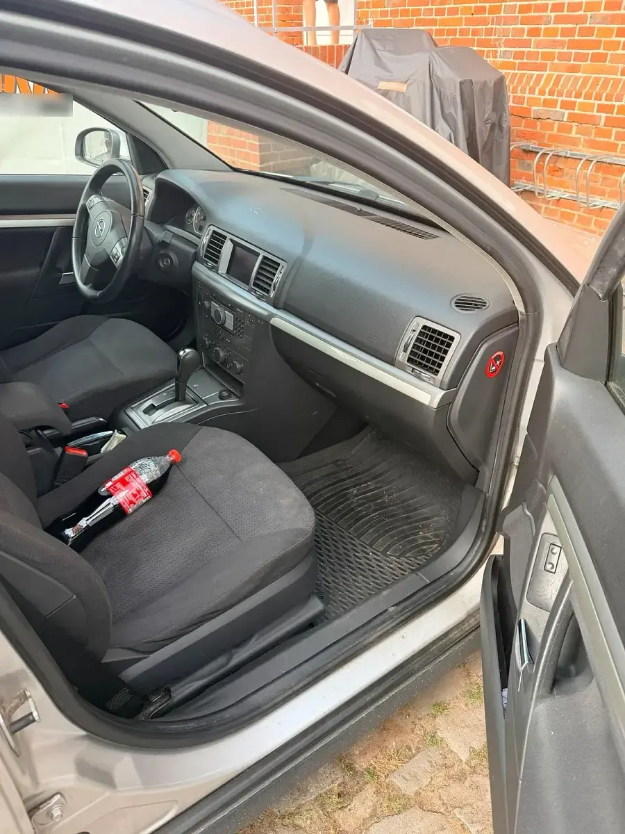 Gebraucht Opel Vectra 150 PS (110 kW) 2006 Grau Kombi