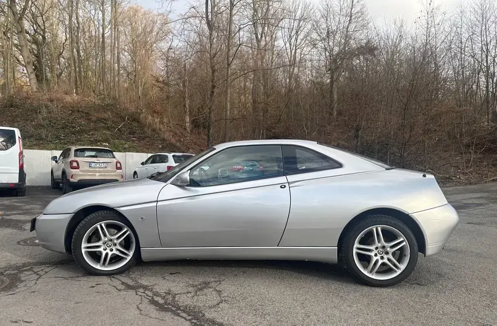 Gebraucht Alfa Romeo GTV 165 PS (121 kW) 2004 Silber Coupé