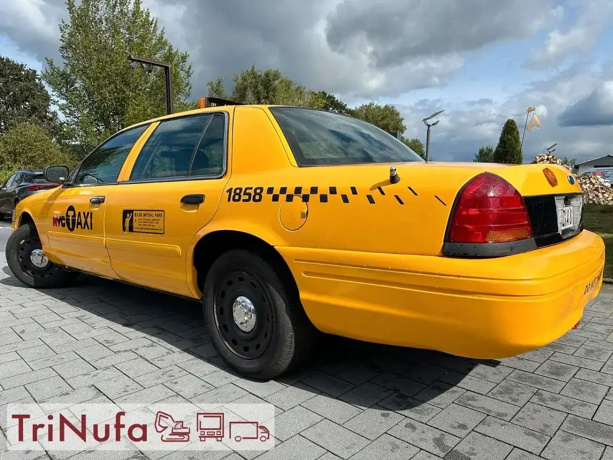 Gebraucht Ford Crown 227 PS (166 kW) 2005 Other Limousine