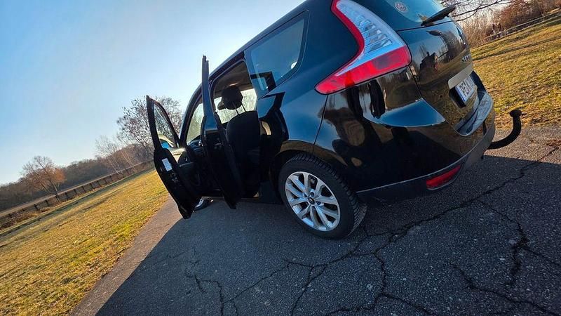 Gebraucht Renault Grand Scénic IV LIMITED 110 PS (80 kW) 2016 Schwarz Van / Kleinbus