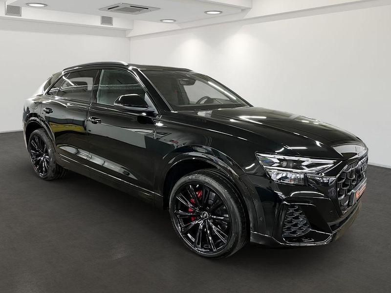 Neu Audi SQ8 Sport 507 PS (372 kW) 2025 Schwarz SUV