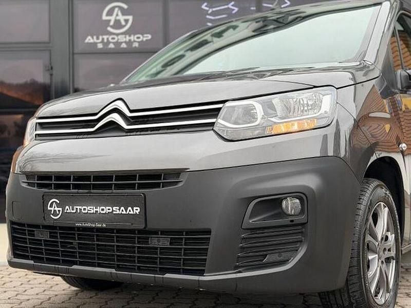 Gebraucht Citroën Berlingo 131 PS (96 kW) 2023 Grau Van / Kleinbus