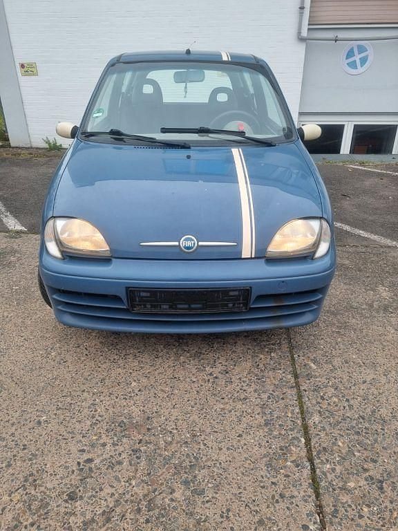 Gebraucht Fiat 600 54 PS (39 kW) 2005 Blau Kleinwagen