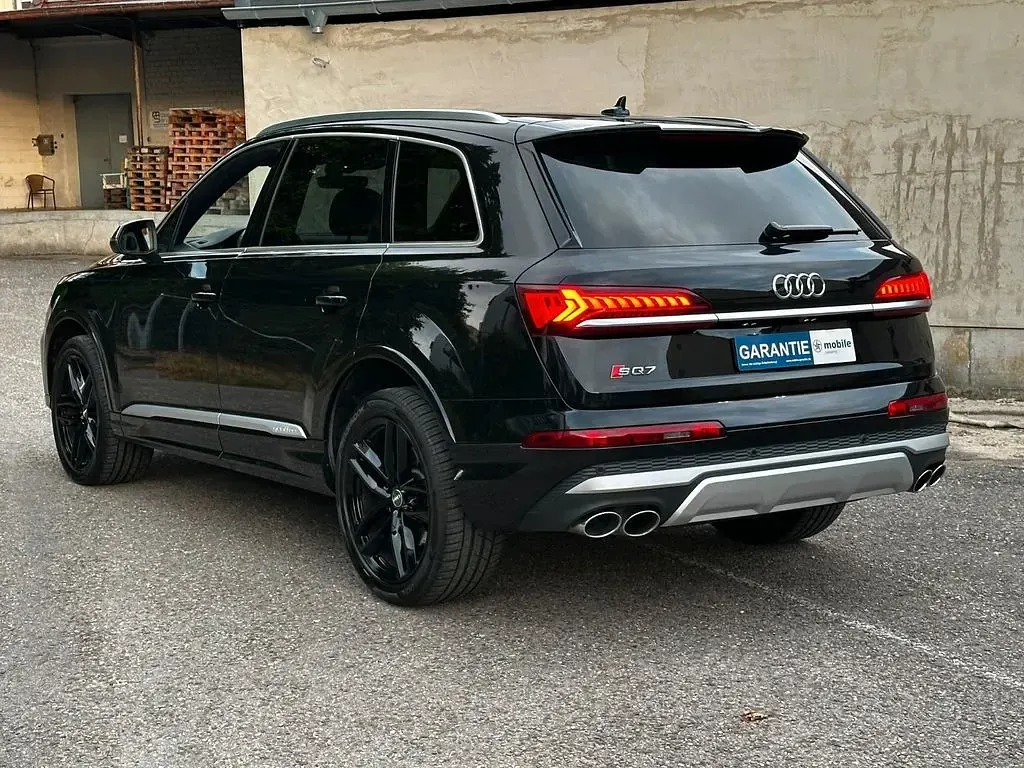 Gebraucht Audi SQ7 Sport 435 PS (319 kW) 2020 Schwarz SUV