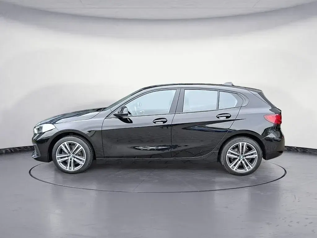 Gebraucht BMW 118 Advantage 150 PS (110 kW) 2023 Schwarz Kleinwagen