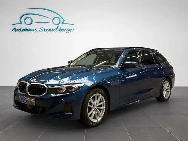 Gebraucht BMW 320 Shadowline 190 PS (139 kW) 2024 Blaukeine angabe Kombi