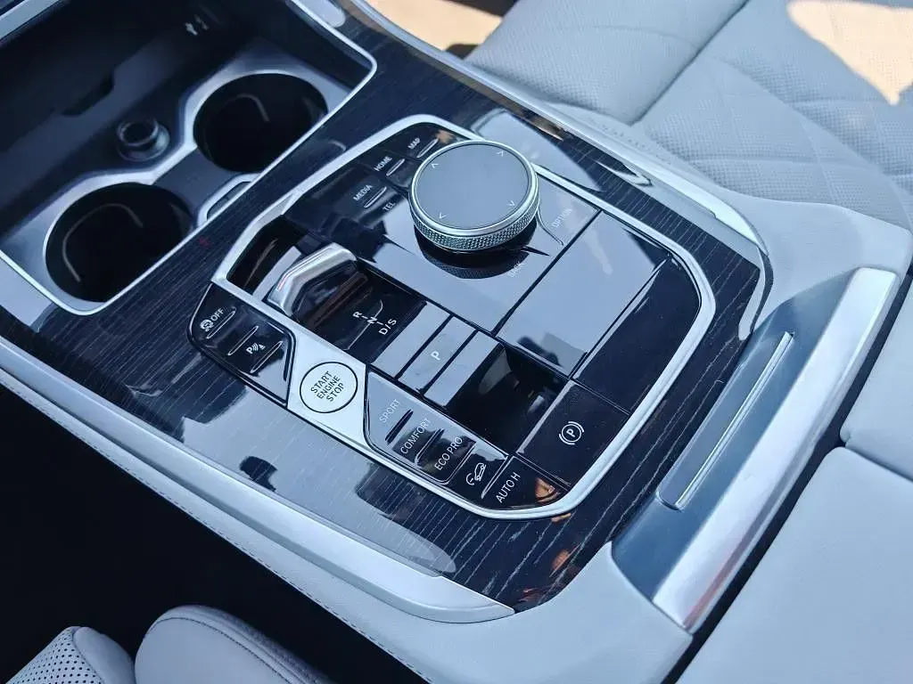 Gebraucht BMW X5 M Sport 286 PS (210 kW) 2023 Schwarz SUV