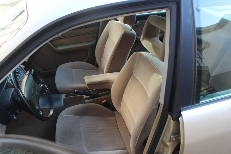 Gebraucht Audi 100 131 PS (96 kW) 1991 Gold Limousine