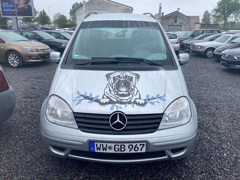 Grau Gebraucht 2004 Mercedes Vaneo Van / Kleinbus | 800 € (Guter Preis) - Bild 1/4