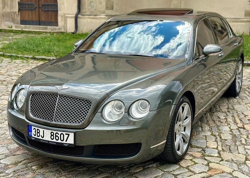Grau Gebraucht 2005 Bentley Continental Flying Spur Limousine | 24.999 € (Fairer Preis) - Bild 1/4