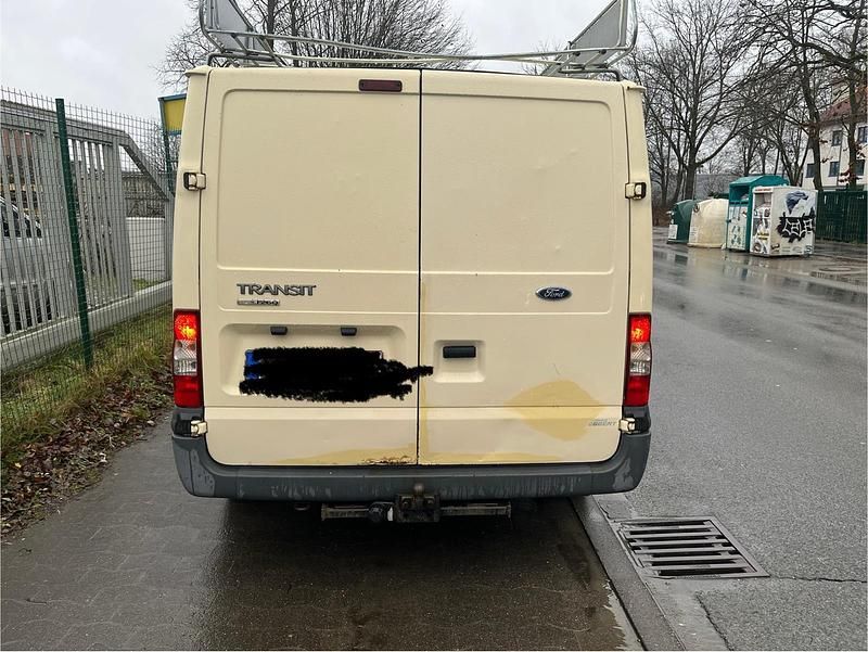 Second-hand Ford Transit 116 CP (85 kW) 2010 Bej Pickup
