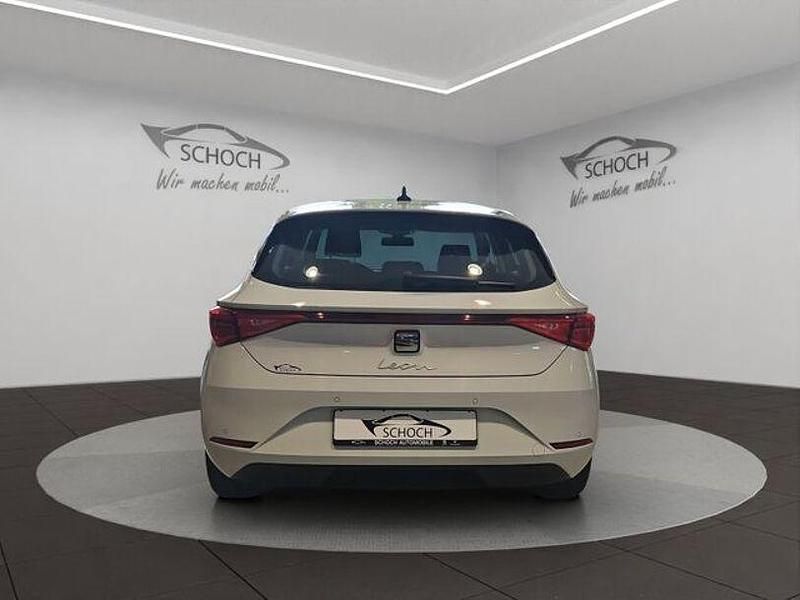 Gebraucht Seat Leon Style 110 PS (80 kW) 2021 Weiß Limousine