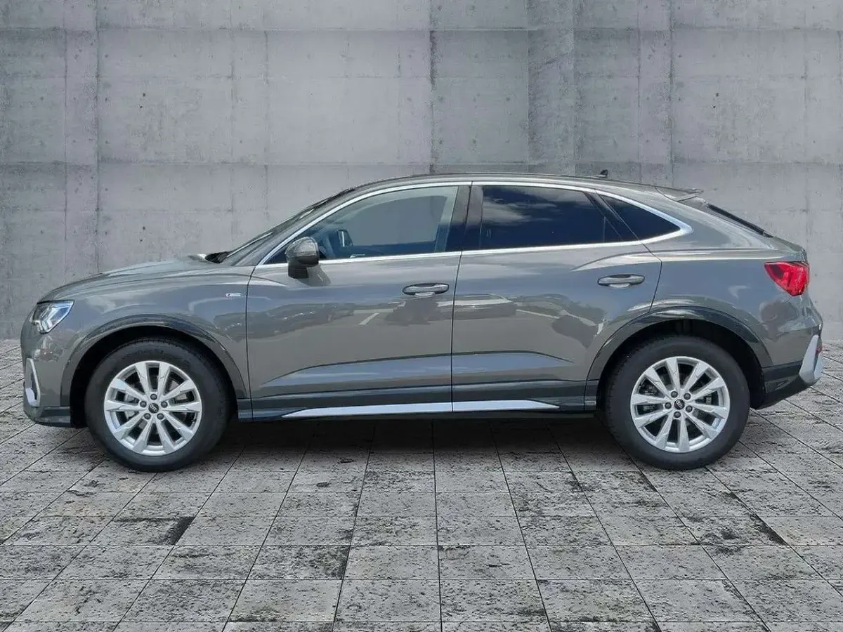 Gebraucht Audi Q3 S-Line 150 PS (110 kW) 2025 Chronosgrau metallic SUV