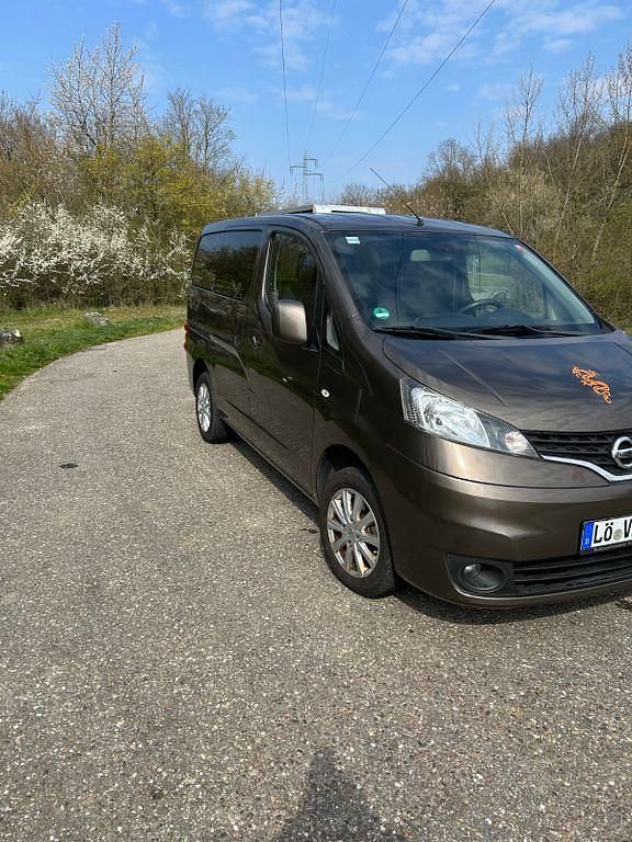 Gebraucht Nissan Evalia 110 PS (80 kW) 2016 Braun Van / Kleinbus