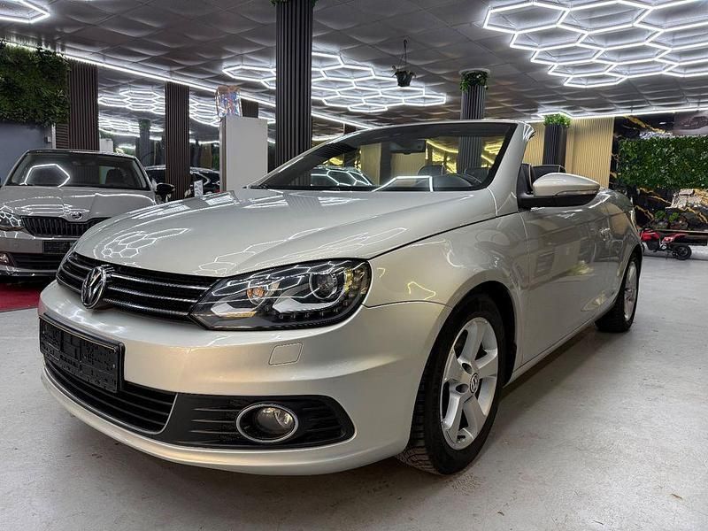 Silber Gebraucht 2012 VW Eos Exclusive Cabrio | 9.990 € (Guter Preis) - Bild 1/4
