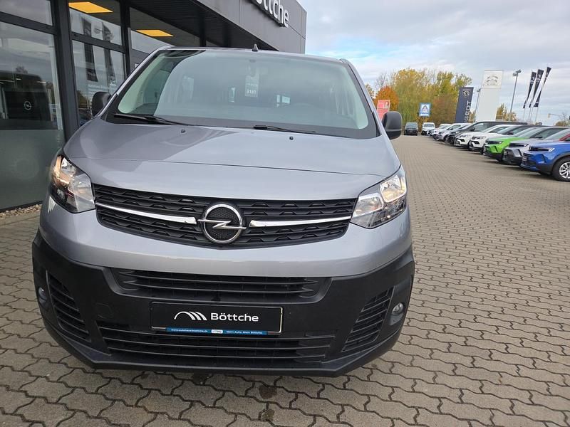 Gebraucht Opel Vivaro 120 PS (88 kW) 2021 Kontrast grau/quarz silber Van / Kleinbus