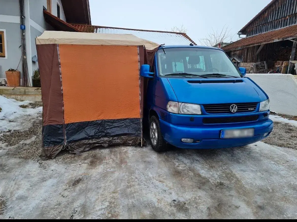 Gebraucht VW T4 102 PS (75 kW) 1999 Blau Van