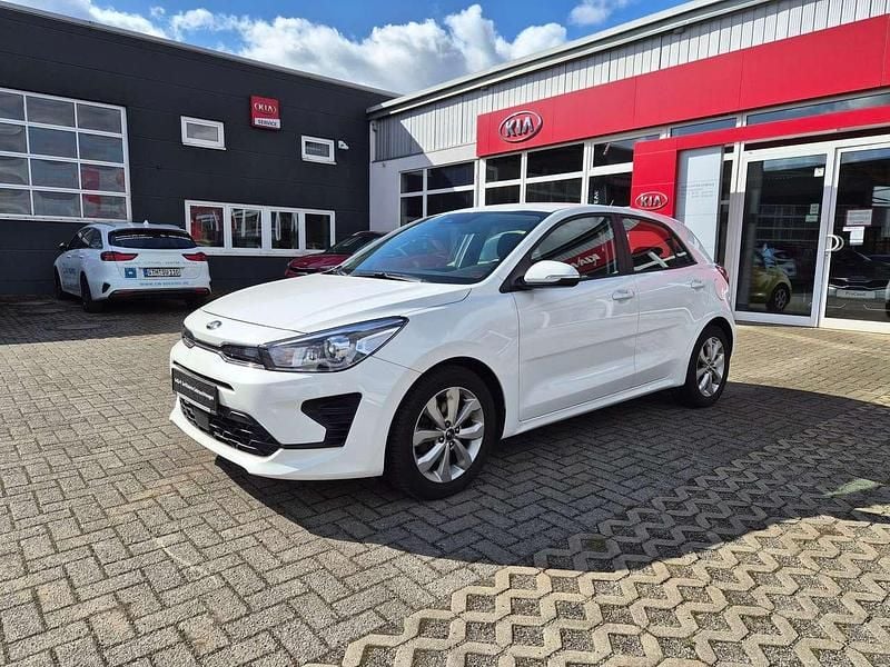 Gebraucht Kia Rio Vision 101 PS (74 kW) 2021 Clear white Kleinwagen