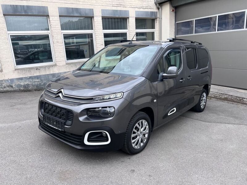 Grau Gebraucht 2019 Citroën Berlingo Shine Van / Kleinbus | 16.490 € (Fairer Preis) - Bild 1/4