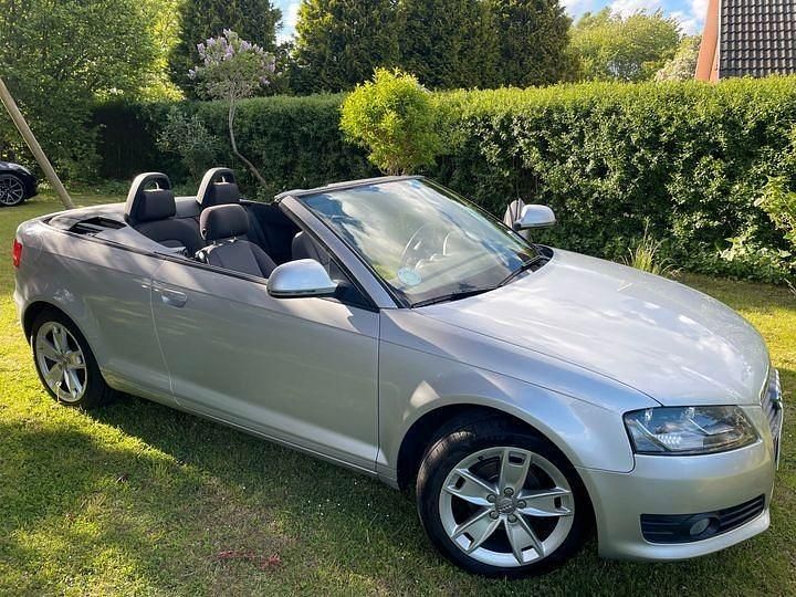 Silber Gebraucht 2009 Audi A3 Cabriolet Attraction Cabrio | 4.999 € (Guter Preis) - Bild 1/4