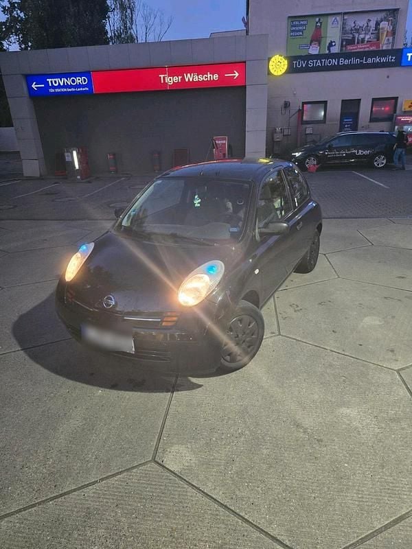 Schwarz Gebraucht 2004 Nissan Micra Kleinwagen | 799 € (Guter Preis) - Bild 1/4