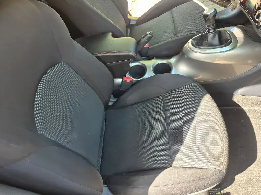 Second-hand Nissan Juke Acenta 110 CP (80 kW) 2012 Negru SUV