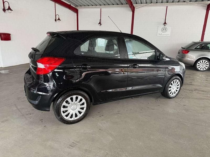 Gebraucht Ford Ka Plus 86 PS (63 kW) 2019 Schwarz Kleinwagen