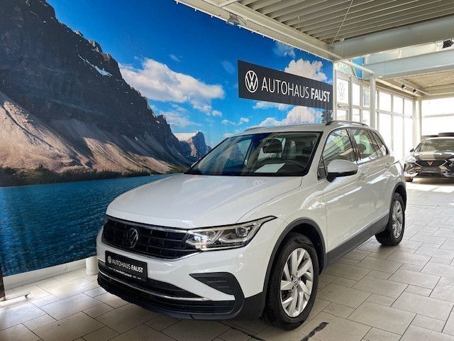 Gebraucht VW Tiguan Life 190 PS (139 kW) 2022 Weiß SUV