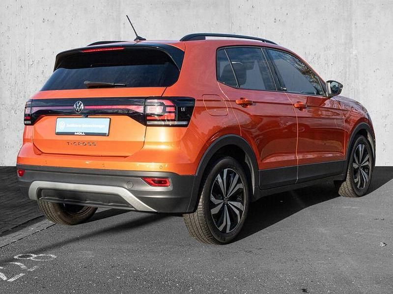 Gebraucht VW T-Cross Active 110 PS (80 kW) 2022 Orange SUV