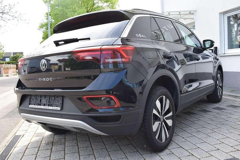 Gebraucht VW T-Roc Goal 116 PS (85 kW) 2025 Deep black perleffekt SUV