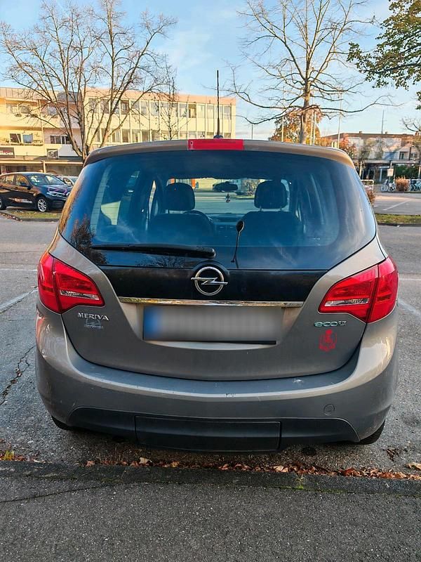 Gebraucht Opel Meriva 120 PS (88 kW) 2011 Braun Van / Kleinbus