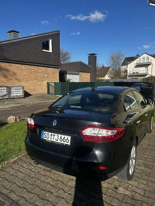 Occasion Renault Fluence Dynamique 110 ch (80 kW) 2010 Noir Berline