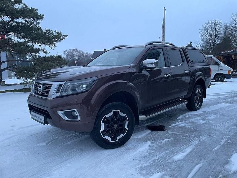 Gebraucht Nissan Navara Tekna 190 PS (139 kW) 2020 Braun Abholung