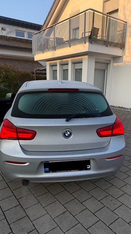 Gebraucht BMW 116 Advantage 109 PS (80 kW) 2015 Silber Kleinwagen
