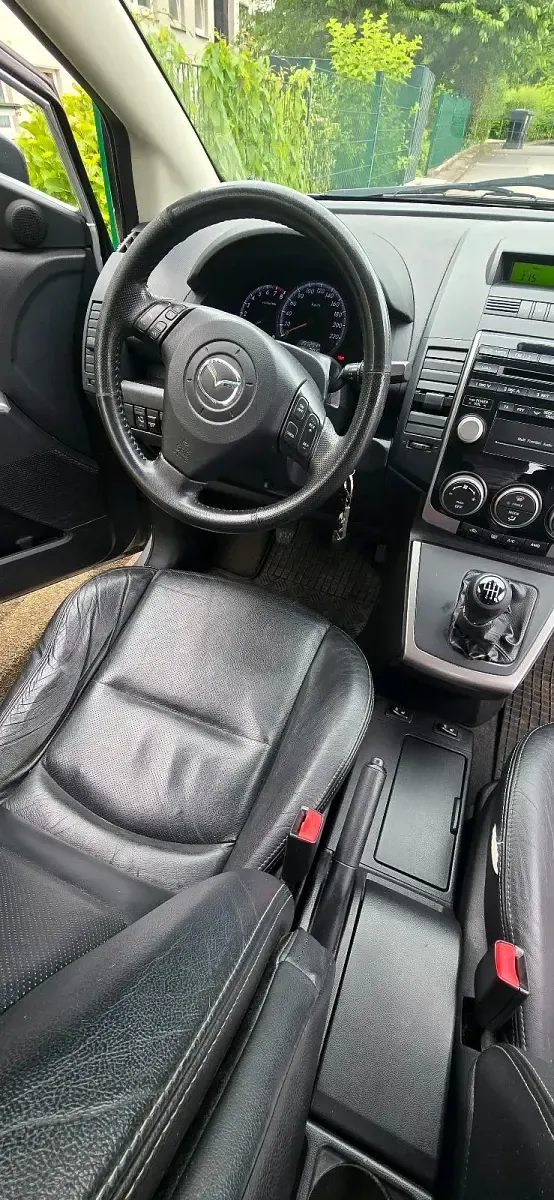 Gebraucht Mazda 5 150 PS (110 kW) 2010 Silber Van / Kleinbus